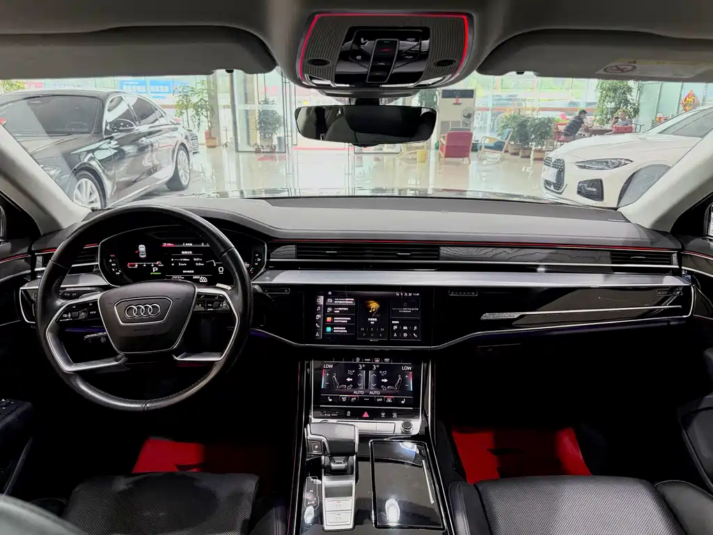 Audi A8 2021
