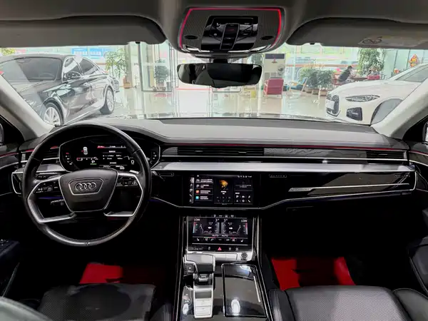 Audi A8 2021