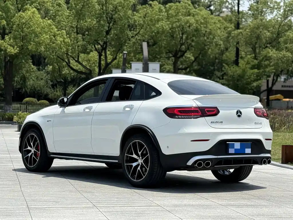 Mercedes-Benz GLC Coupe AMG 2022 — фото 4