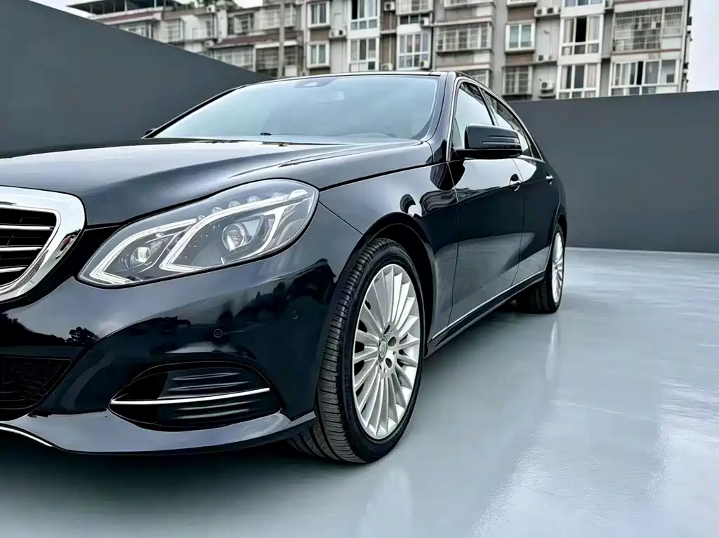 Mercedes-Benz E-Class 2014 — фото 7