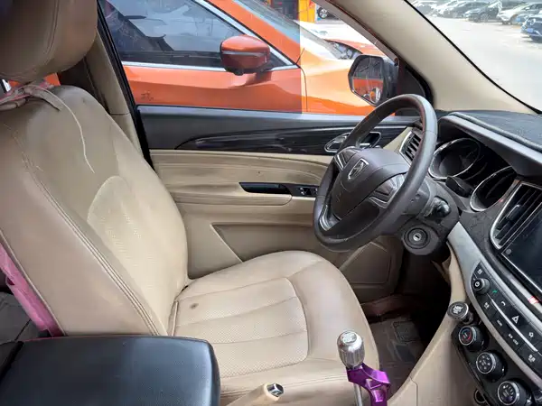 Baojun 730 2016