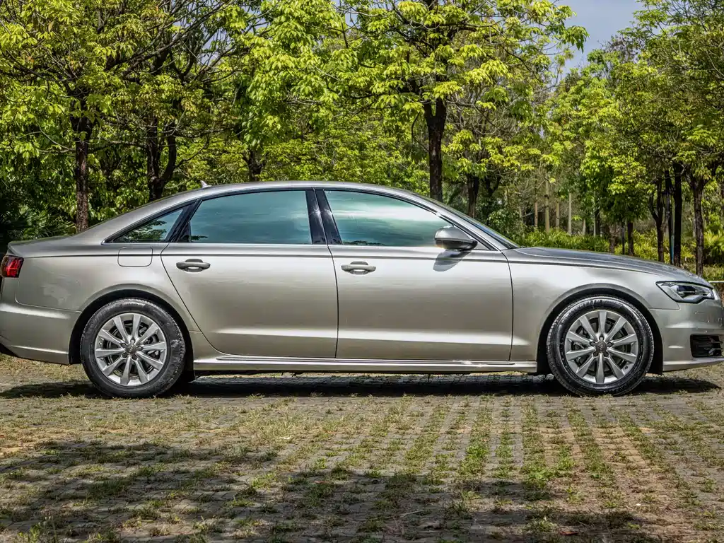 Audi A6L 2016 — фото 7