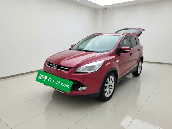 Ford Kuga 2015