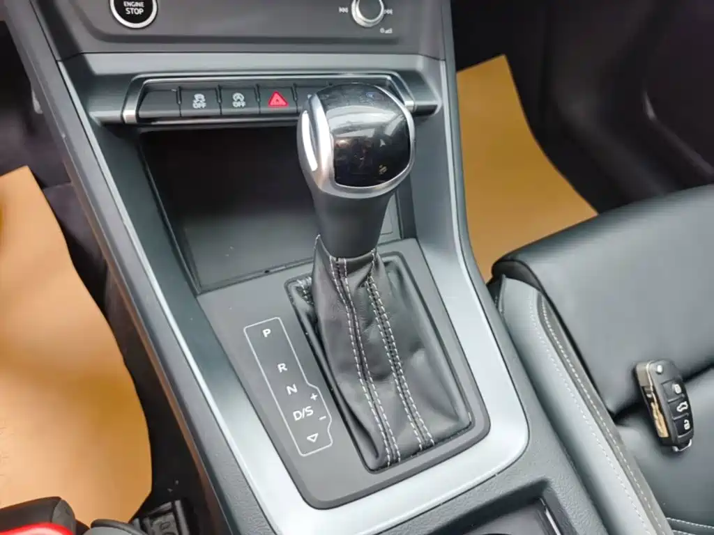 Audi Q3 Sportback 2021 — фото 14