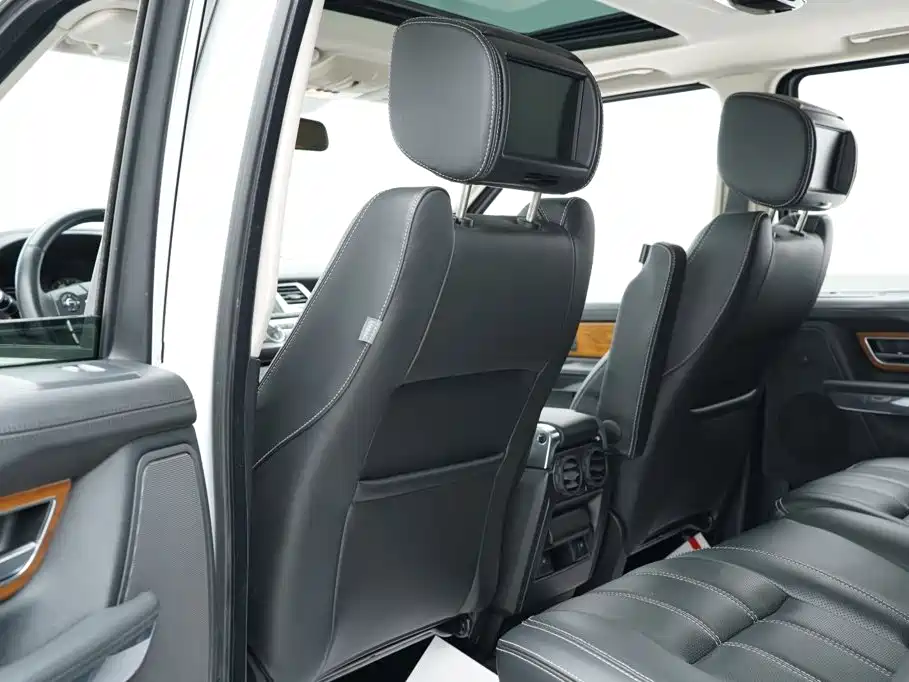 Land Rover Range Rover Sport 2012 — фото 15