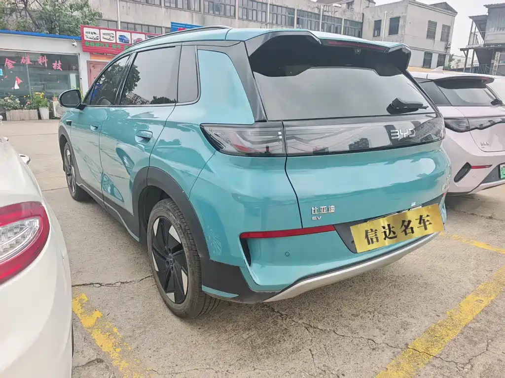 BYD Sealion 05 EV 2025 — фото 6