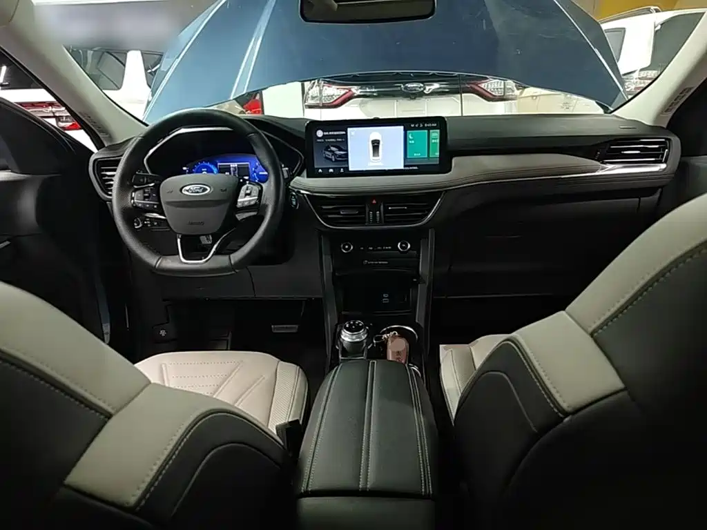 Ford Edge 2022 — фото 10
