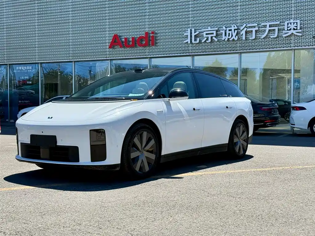 Li Auto i6 2026