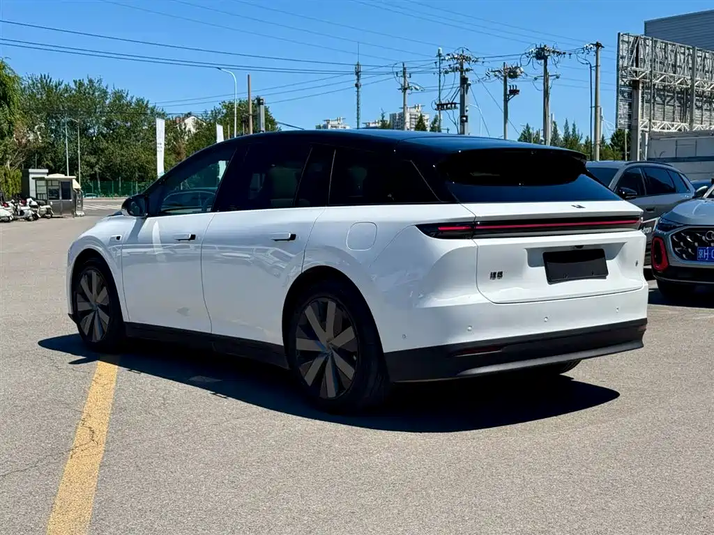 Li Auto i6 2026