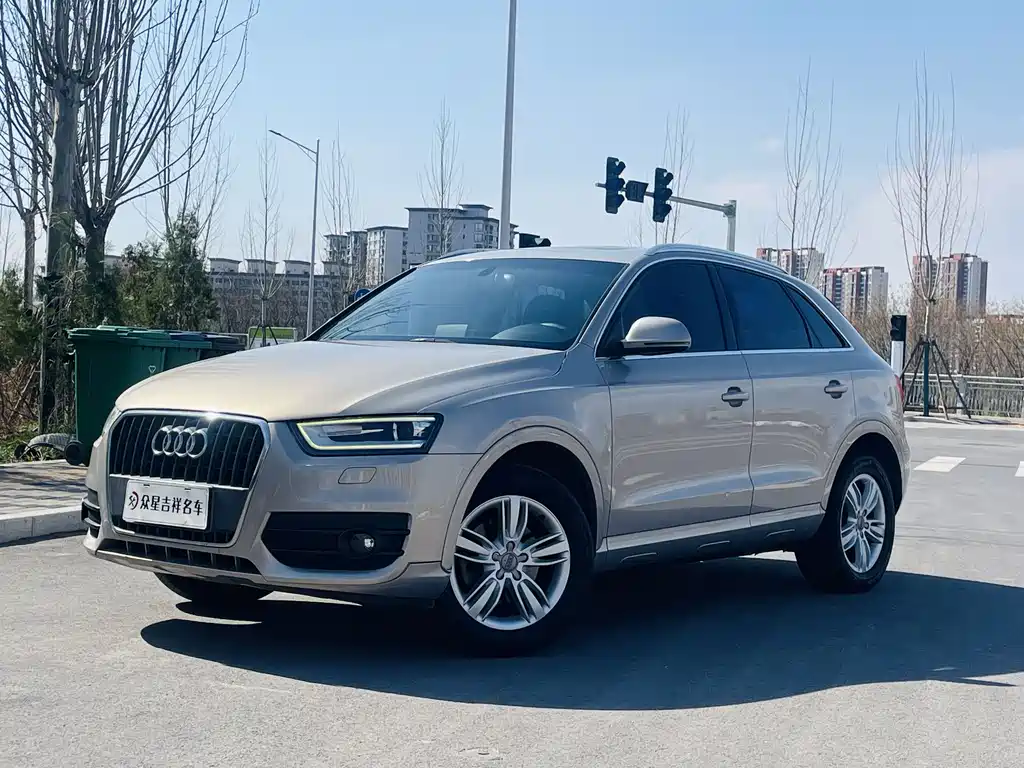Audi Q3 2014 — фото 17