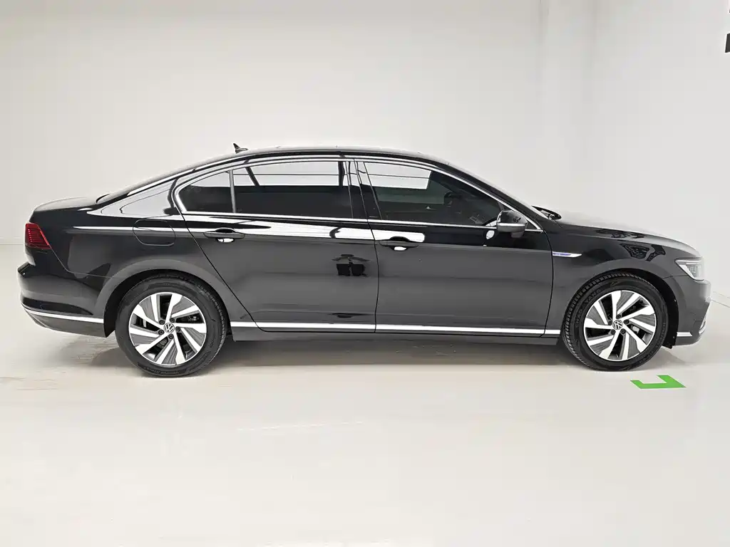 Volkswagen Magotan PHEV 2024