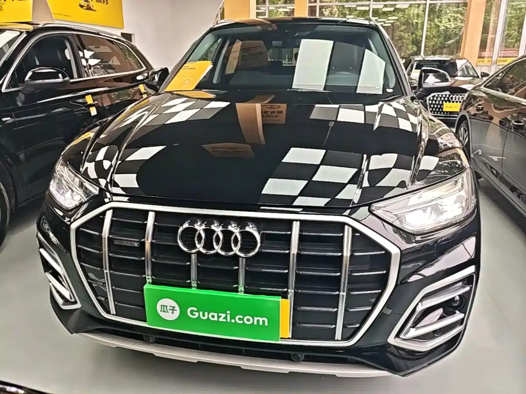 Audi Q5L 2023 — фото 3