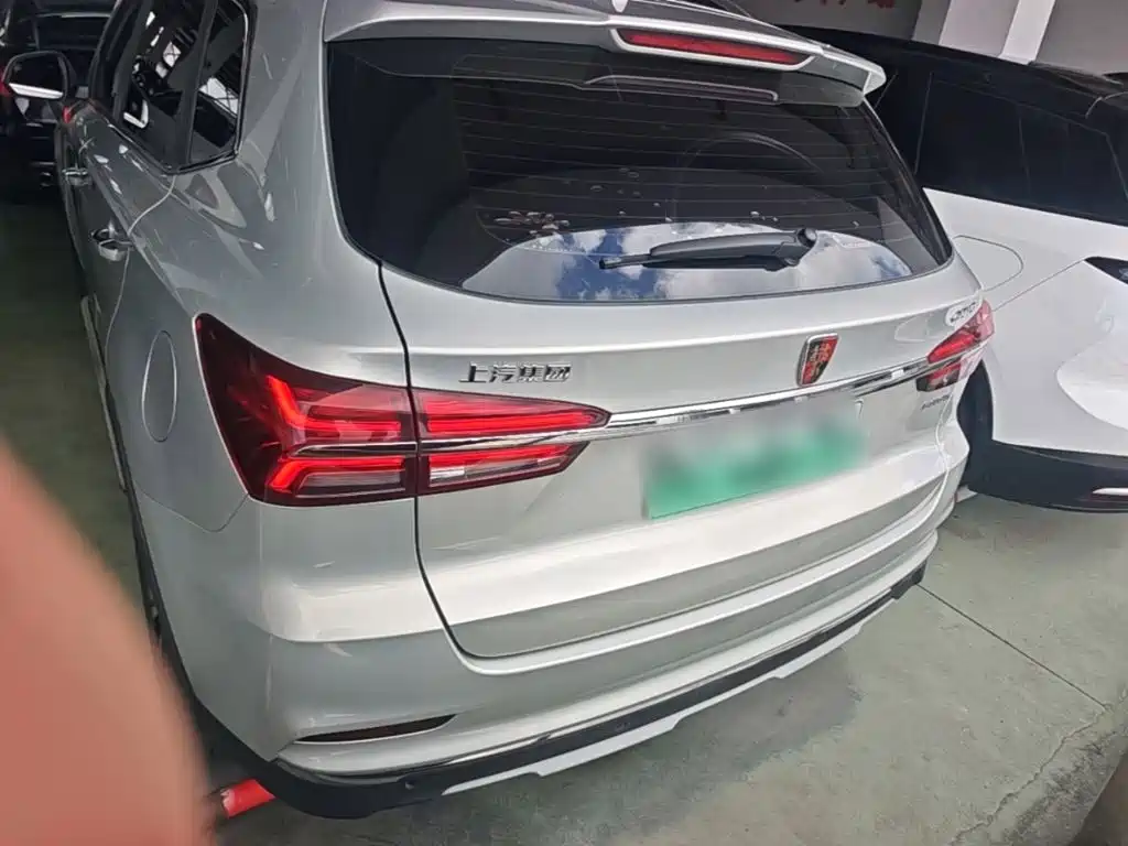 Roewe RX5 New Energy 2020 — фото 6