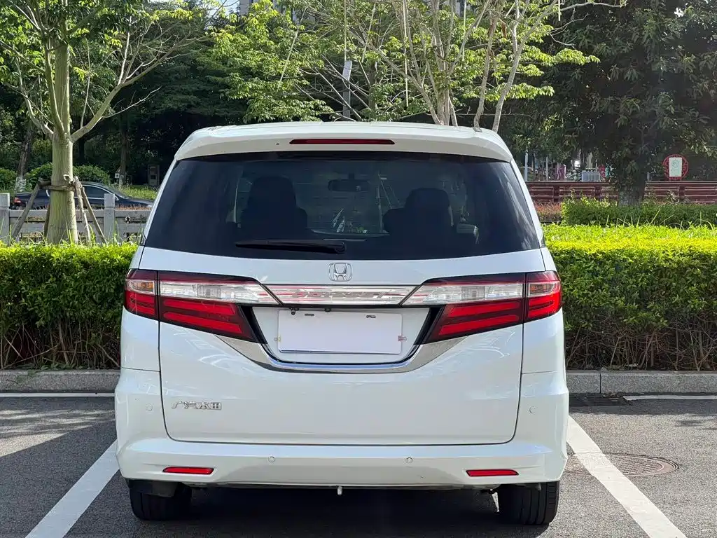 Honda Odyssey 2016 — фото 5