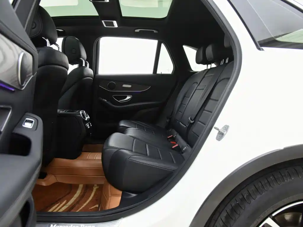 Mercedes-Benz GLC 2021