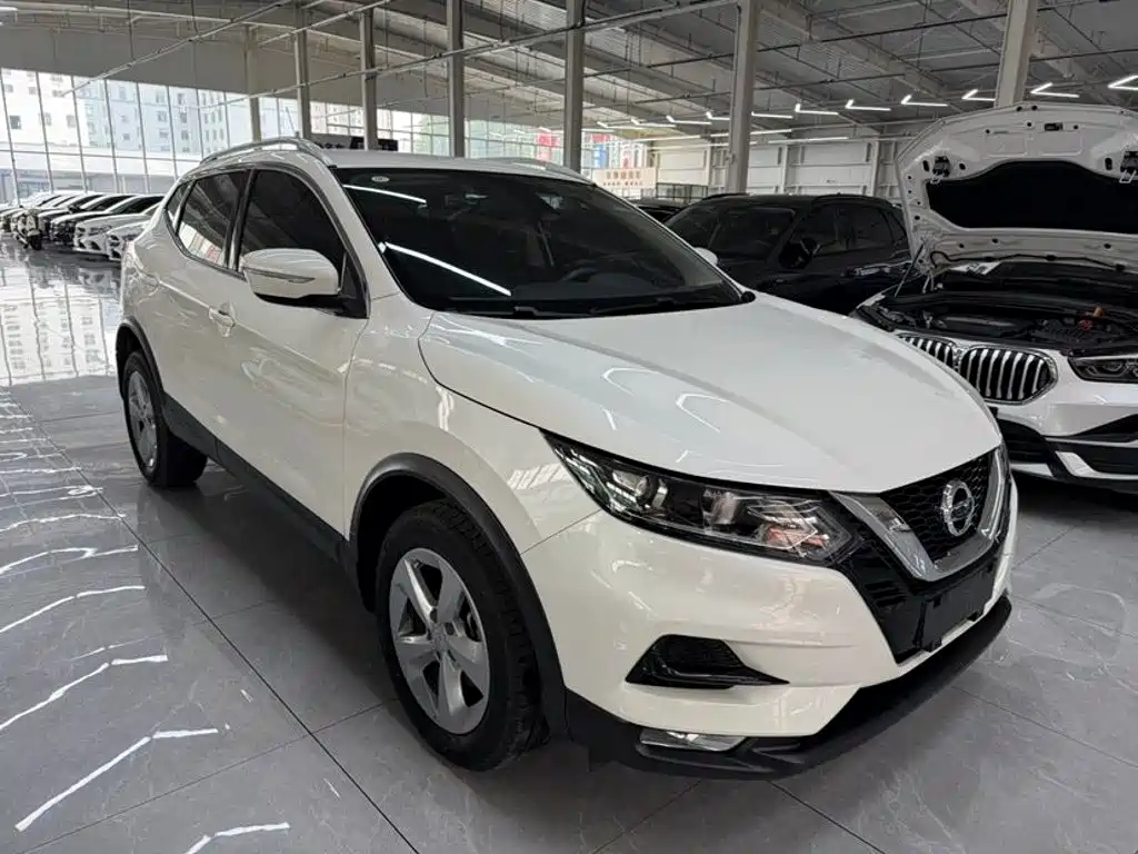 Nissan Qashqai 2022 — фото 3