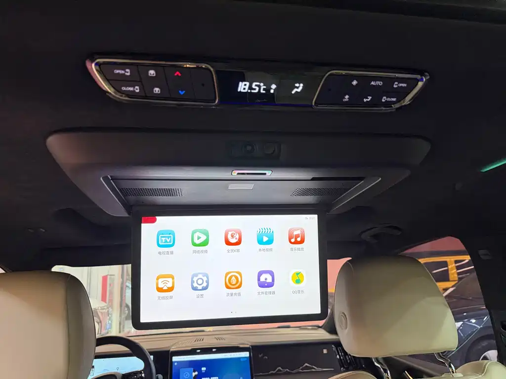 GAC Trumpchi M8 2023 — фото 18