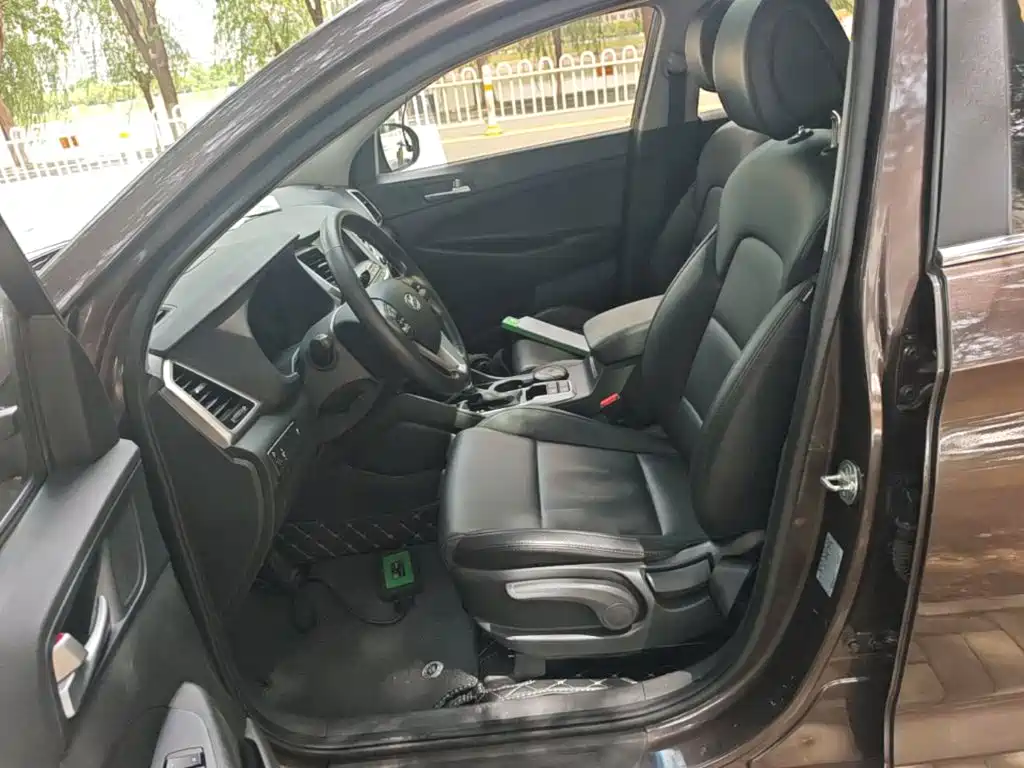 Hyundai Tucson 2018 — фото 15