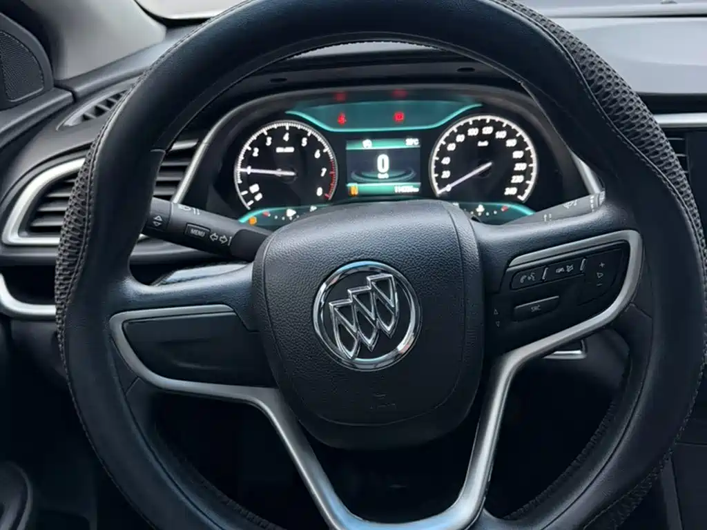 Buick Excelle 2016 — фото 19