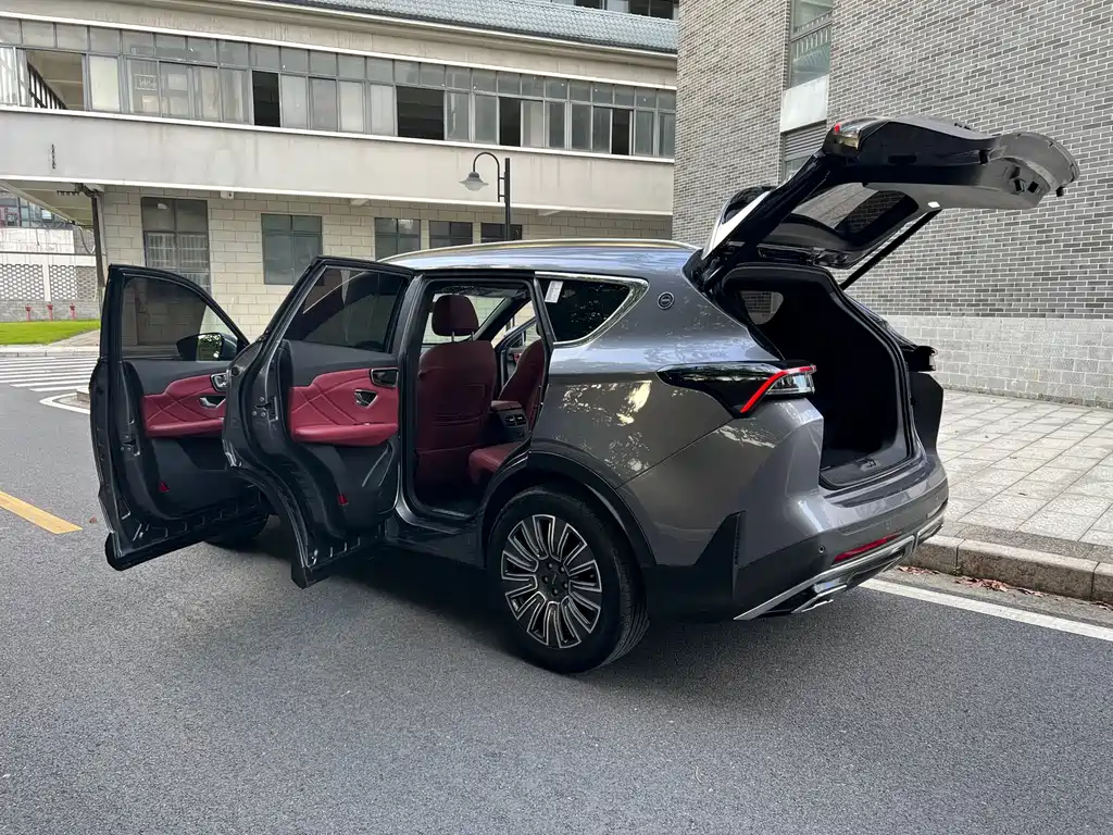 Jetour X70 PLUS 2024 — фото 20