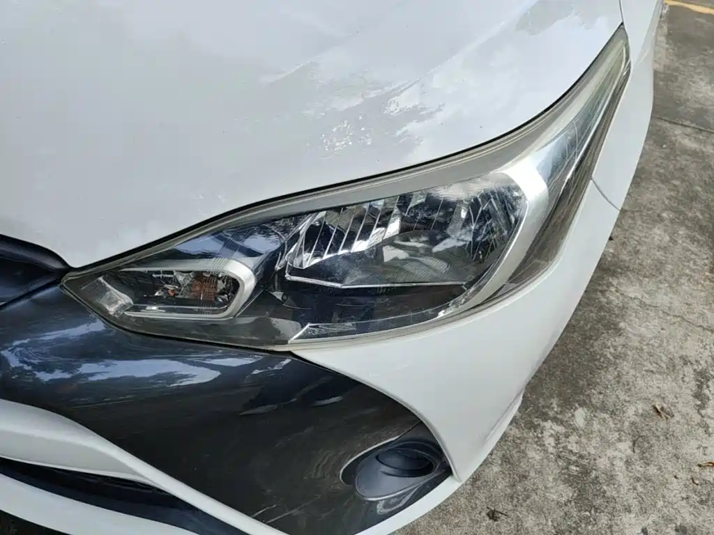 Toyota Yaris L 2019 — фото 24