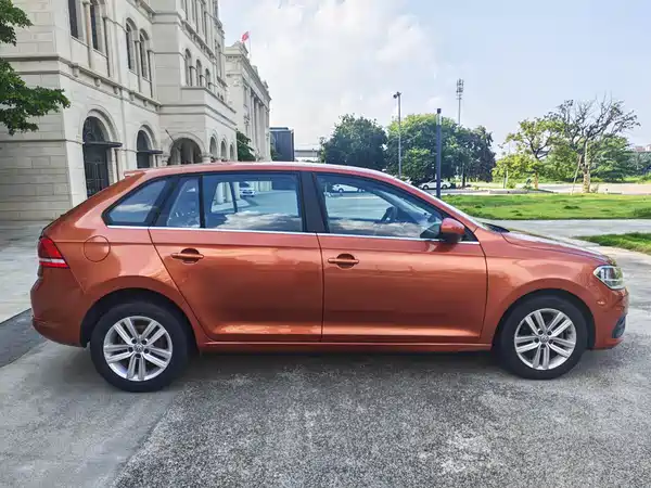 Volkswagen Santana 2015
