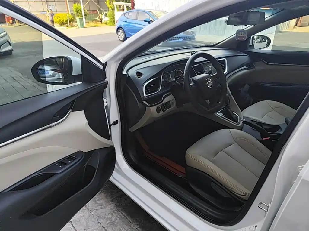 Buick Excelle GT 2020 — фото 12