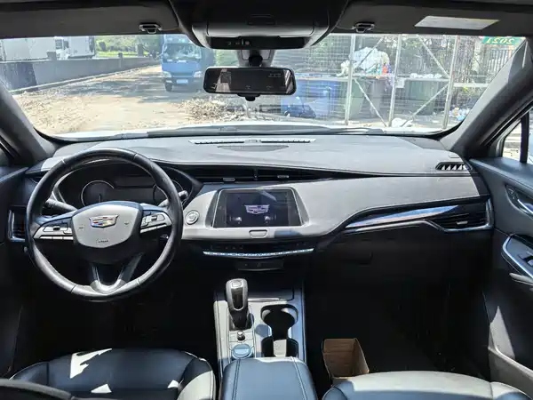 Cadillac XT4 2018