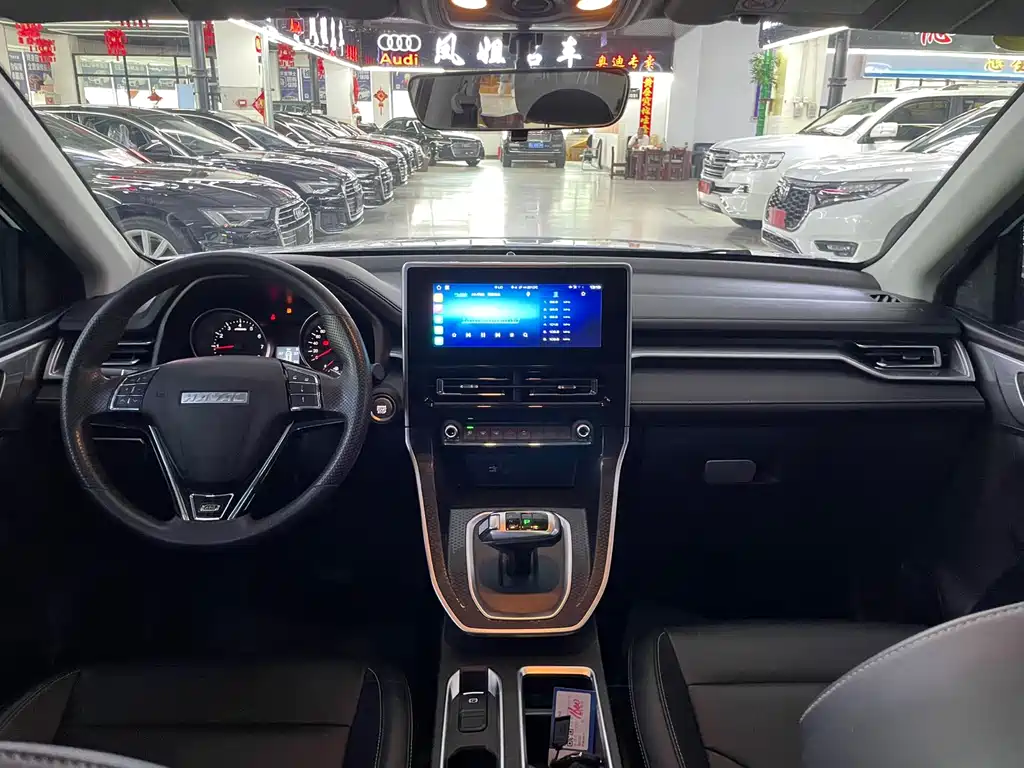 Haval M6 2022 — фото 16