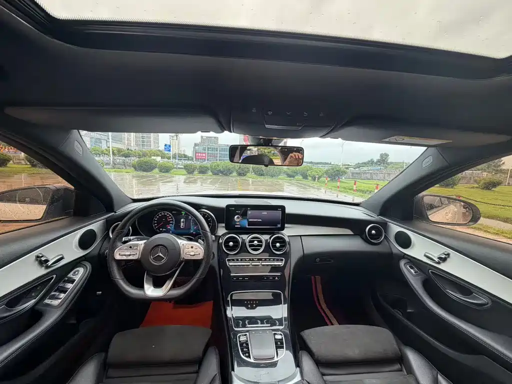 Mercedes-Benz C-Class 2020
