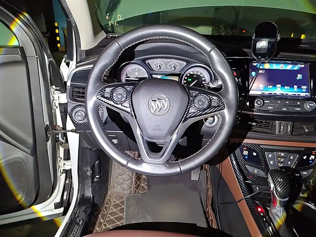 Buick Envision Plus 2019 — фото 3
