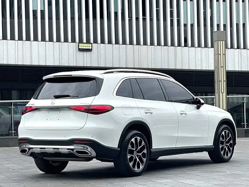 Mercedes-Benz GLC 2023 — фото 7
