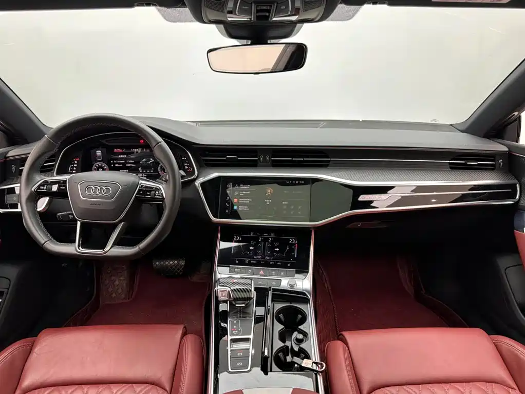 Audi A7L 2023 — фото 10