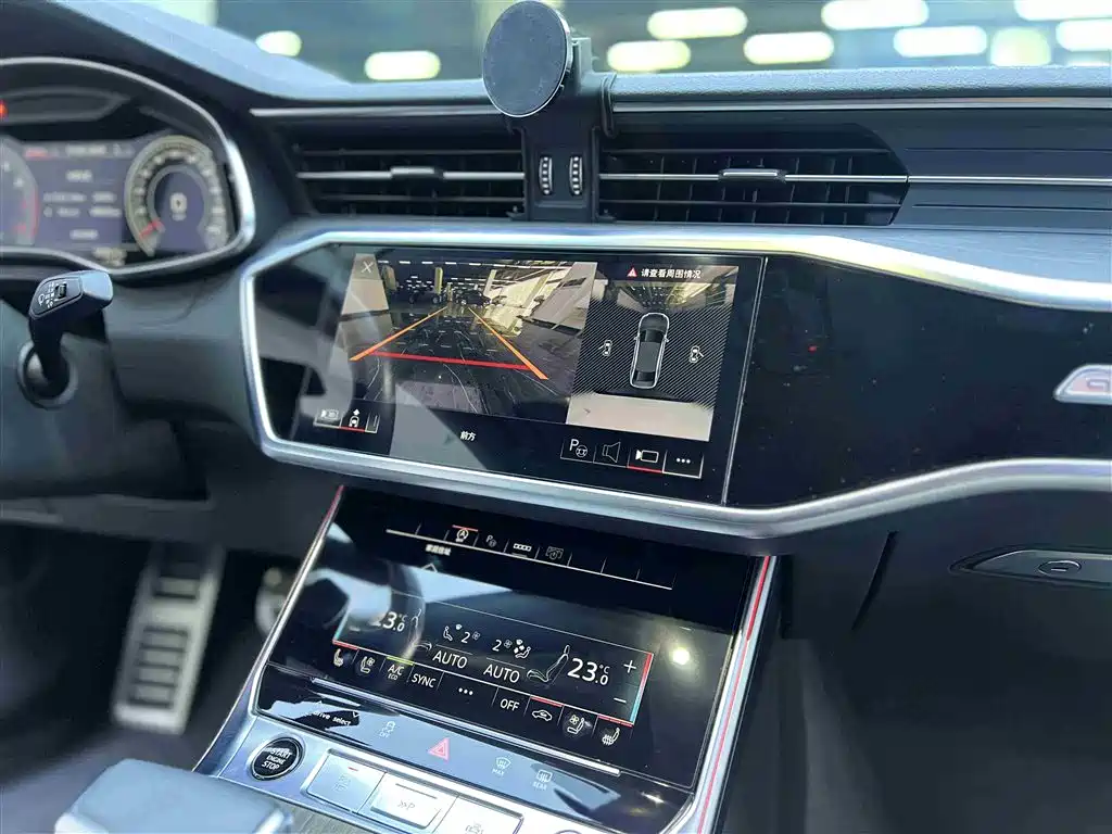 Audi A7L 2022 — фото 11