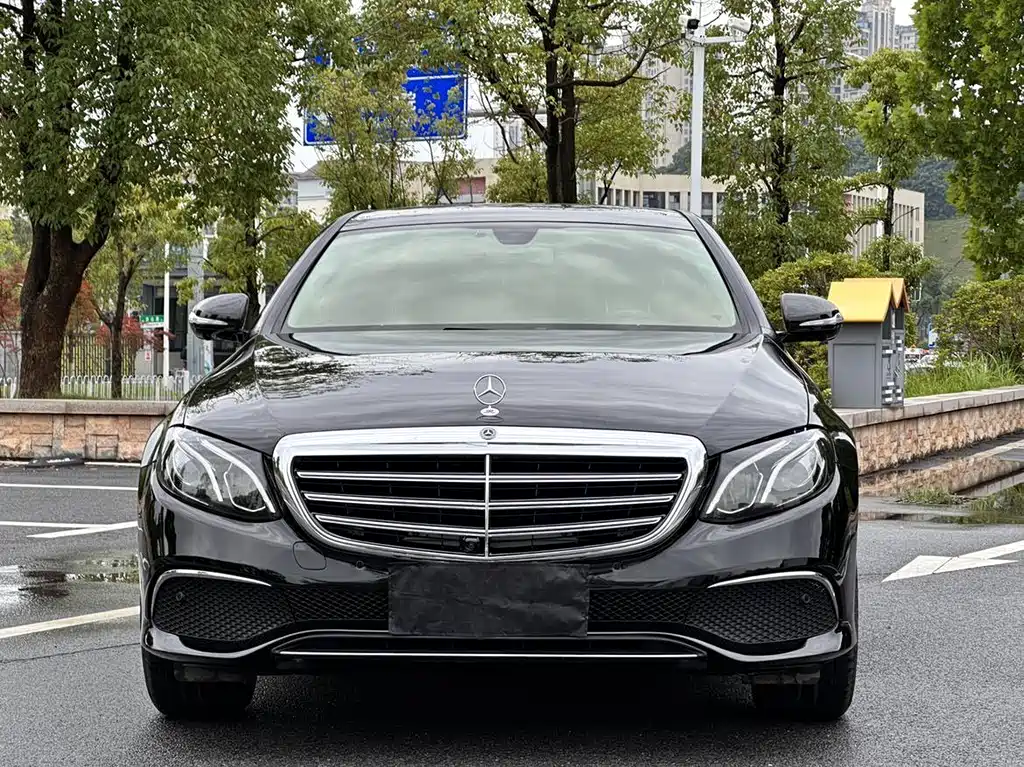 Mercedes-Benz E-Class 2020 — фото 2