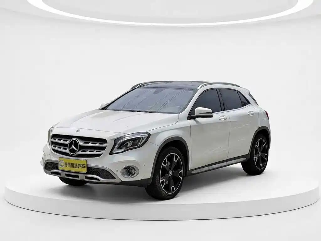 Mercedes-Benz GLA 2017 — фото 1