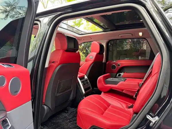 Land Rover Range Rover Sport 2015