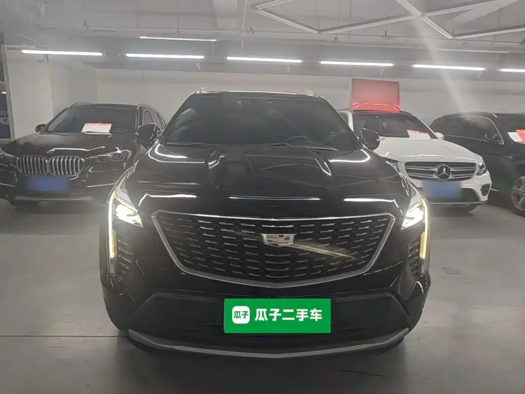 Cadillac XT4 2023 — фото 3