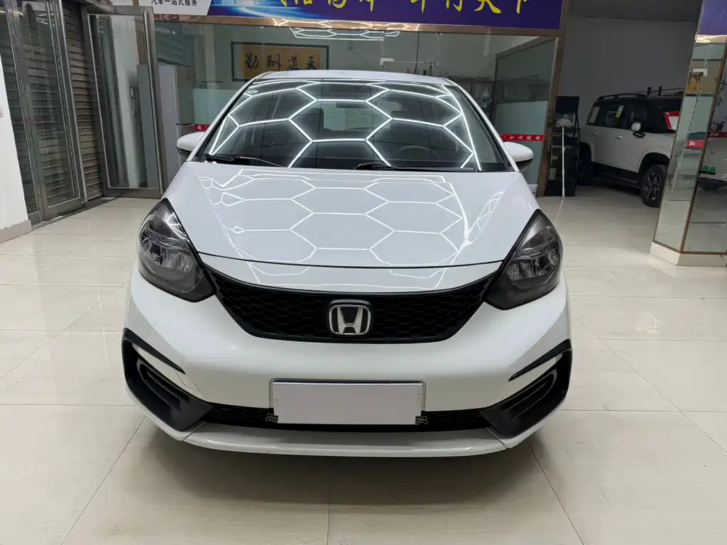 Honda Fit 2021 — фото 2