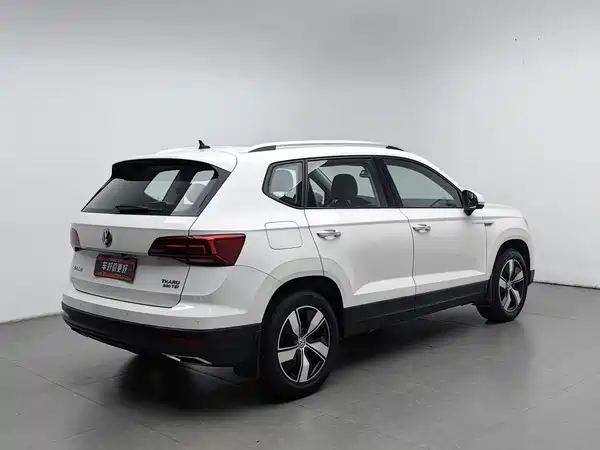 Volkswagen Tharu 2020