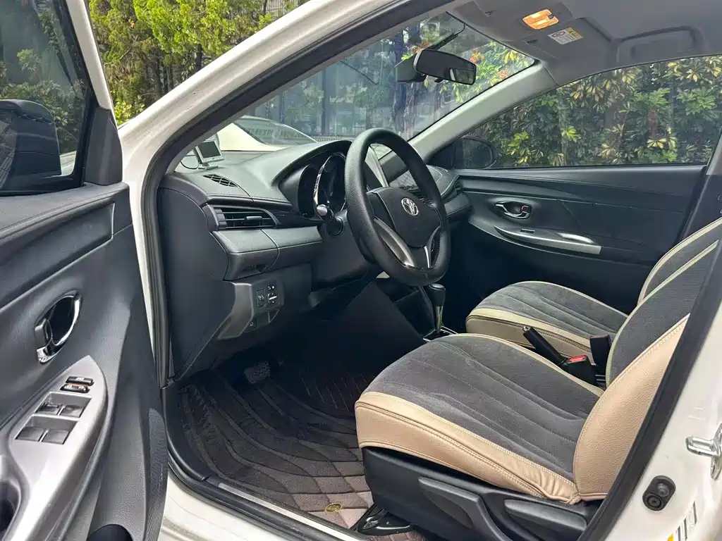 Toyota Yaris L 2018