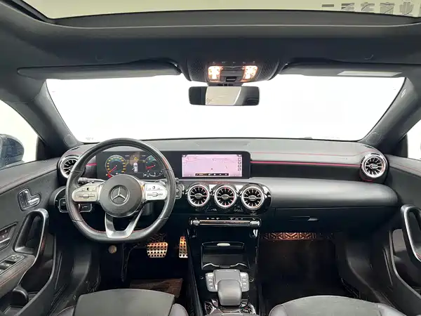 Mercedes-Benz CLA 2022