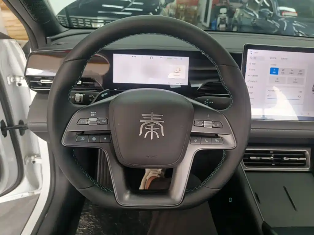 BYD Qin L 2025 — фото 11