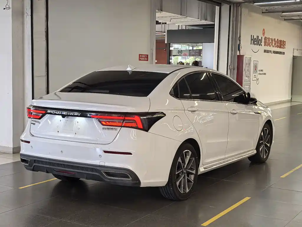 Chery Arrizo 5 PLUS 2021
