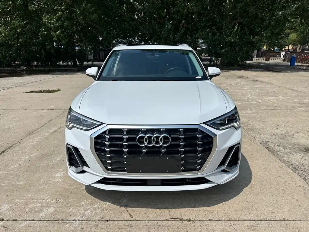 Audi Q3 2023