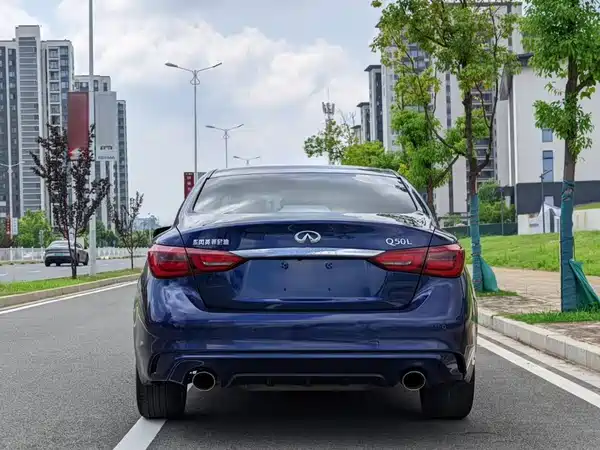 Infiniti Q50L 2020