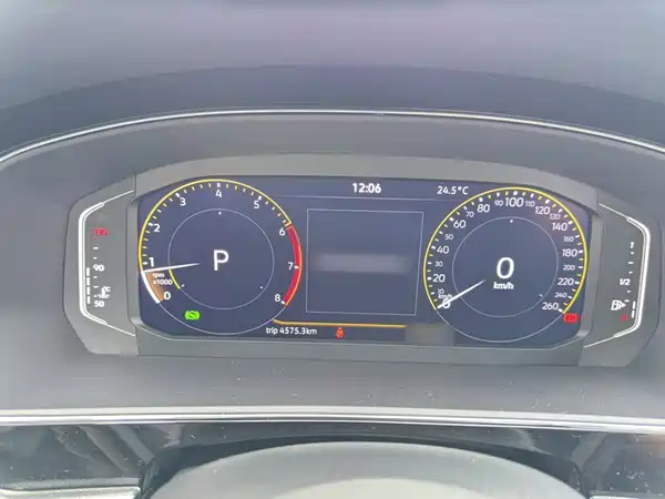 Volkswagen Passat 2025