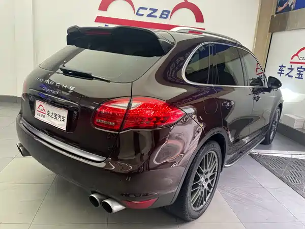 Porsche Cayenne 2014
