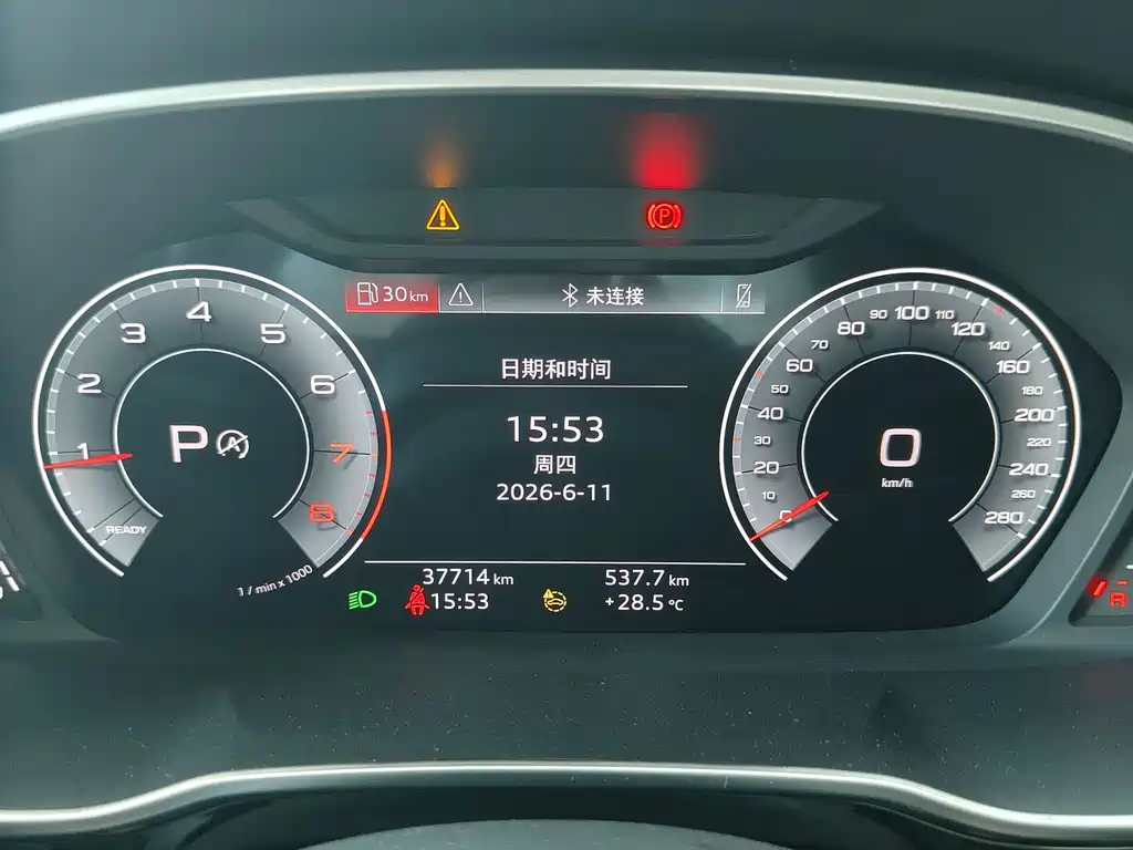 Audi Q3 2022 — фото 11