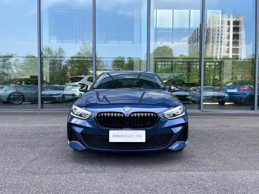 BMW 1 Series 2021